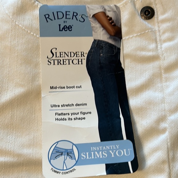 LEE RIDERS SLENDER STRETCH | SIZE 8 M | NWT | WHITE JEANS | BOOT CUT - Picture 4 of 8